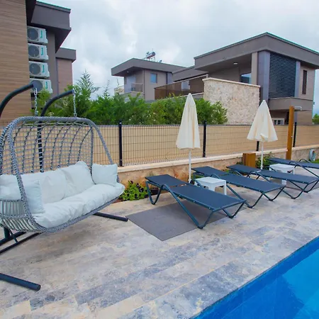 Villa Vural 2 *